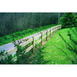 Clôture en bois POTEAUX CARRÉS