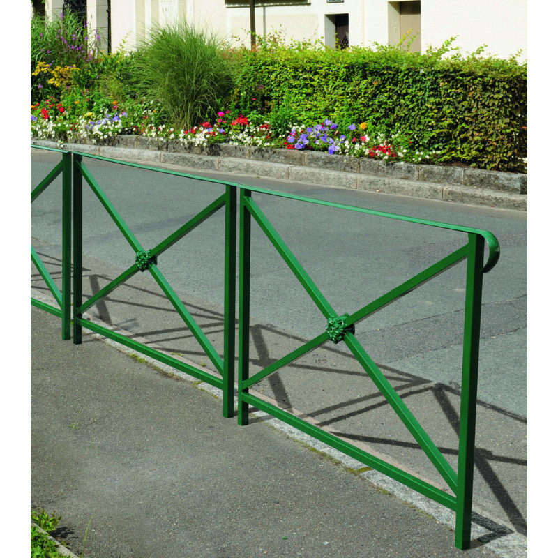 Barrière de ville MAIN COURANTE