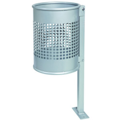 Corbeille extérieure sur...