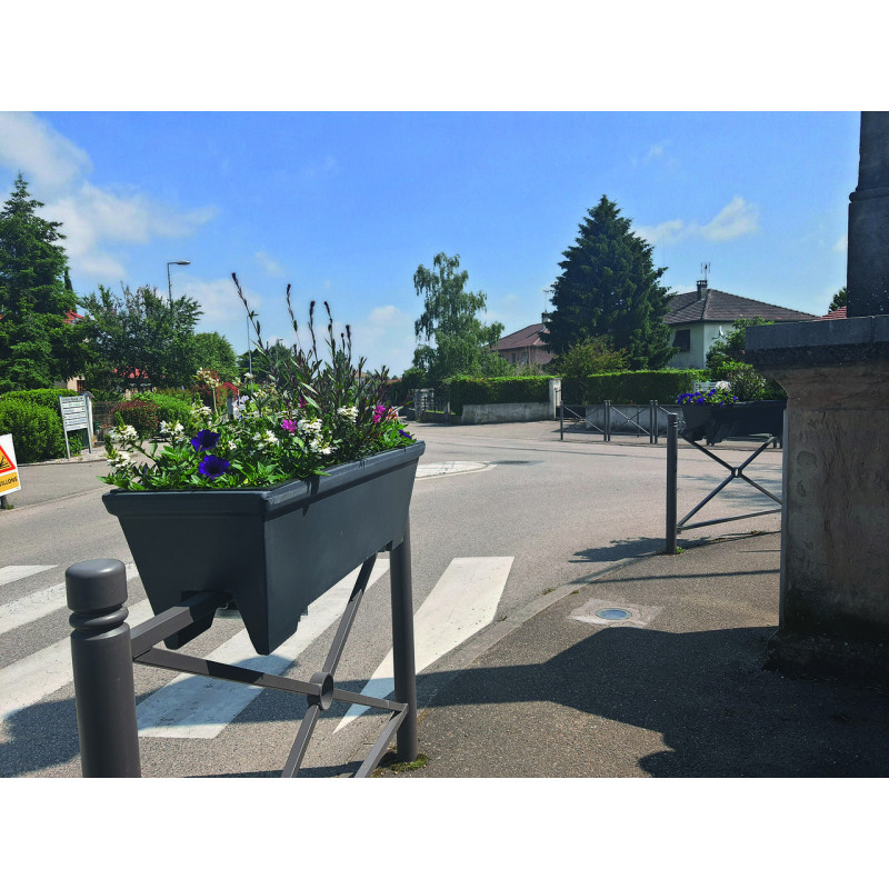 Balconnière pour rambarde pour collectivités