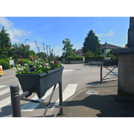Balconnière pour rambarde pour collectivités